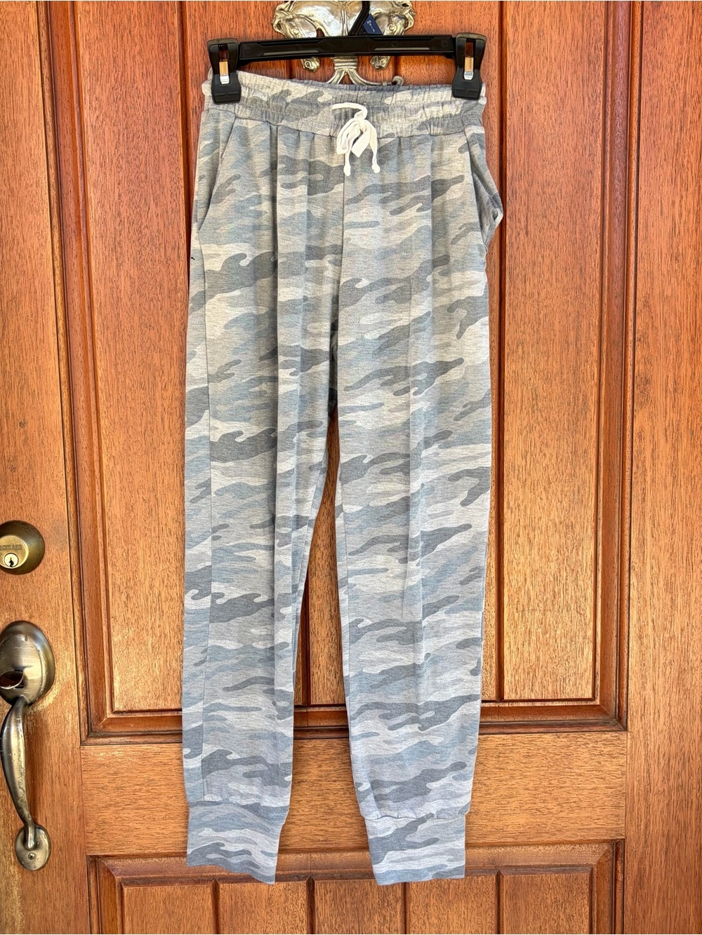 Women’s Camo Sweatpants